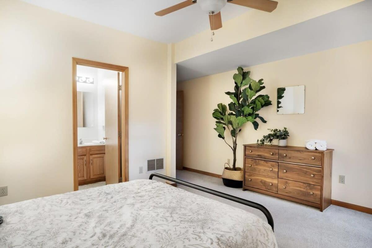 Modern Retreat W Hot Tub, Deck & Resort Amenities Berkeley Springs Zewnętrze zdjęcie